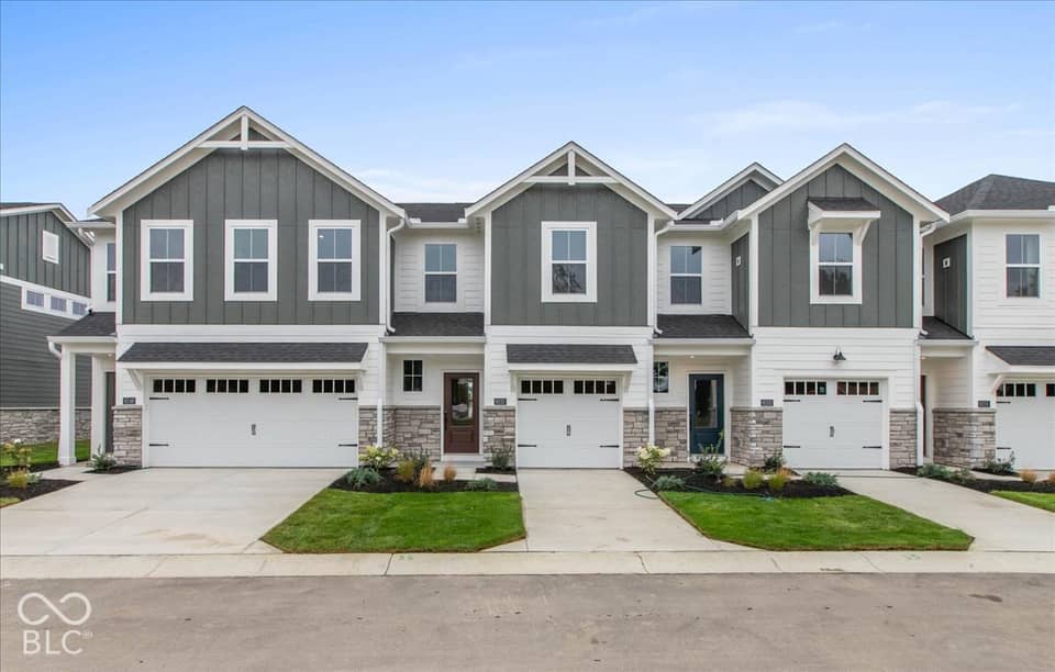 6151 Mill Hill Way #300-402, McCordsville, IN 46055, photo 1 of 33
