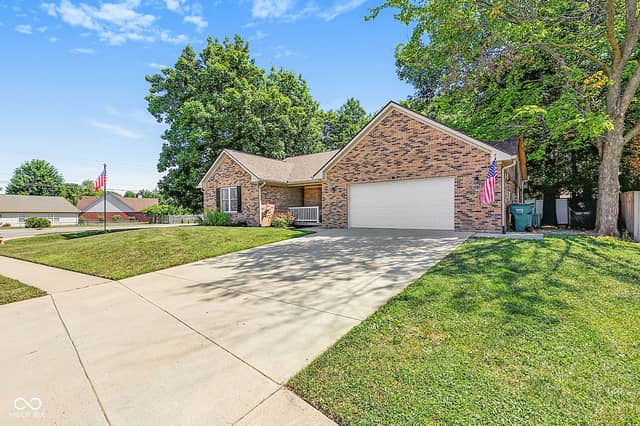 2435 Shorewood Drive, Lebanon, IN 46052, photo 3 of 66