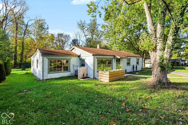 3209 E Loretta Drive, Indianapolis, IN 46227, photo 5 of 50