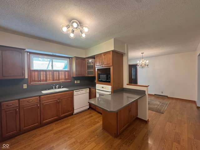 1865 Cicero Road, Noblesville, IN 46060, photo 3 of 25