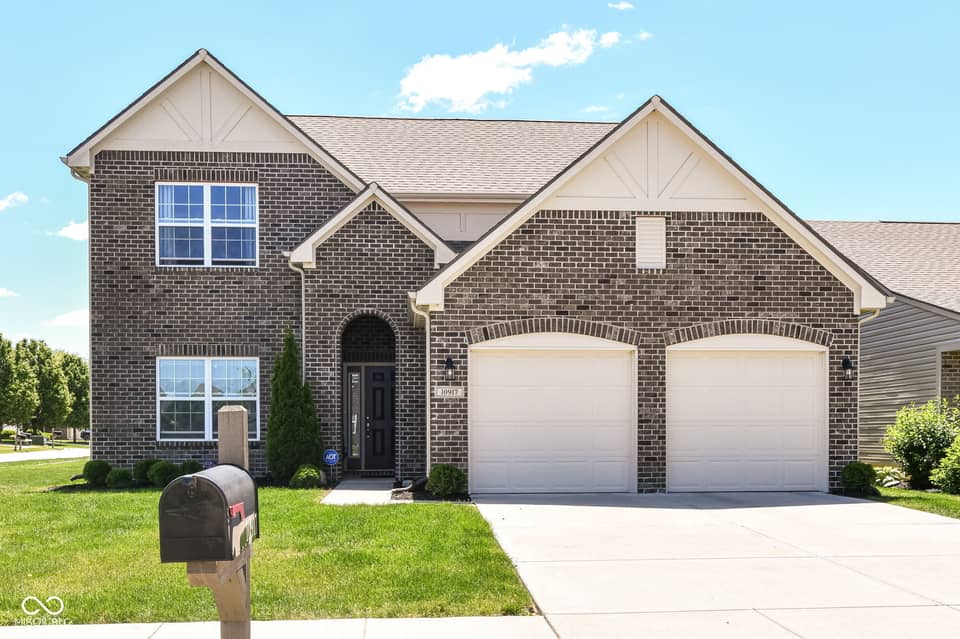 10917 Hunter Lake Lane, Indianapolis