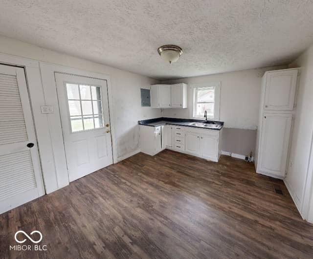 2301 S 19th Street, New Castle, IN 47362, photo 5 of 25