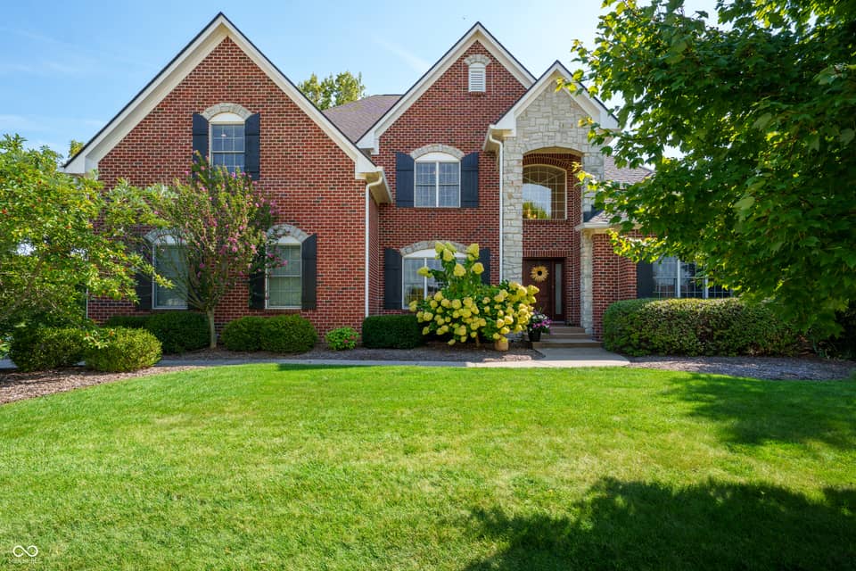4039 Solitude Court, Westfield
