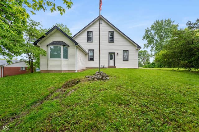 5312 E Southern Avenue, Indianapolis, IN 46203, photo 3 of 24