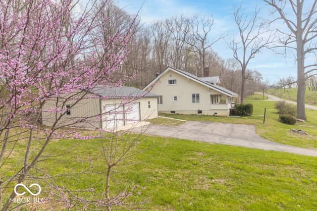 2645 S Greensboro Pike, New Castle, IN 47362, photo 4 of 63