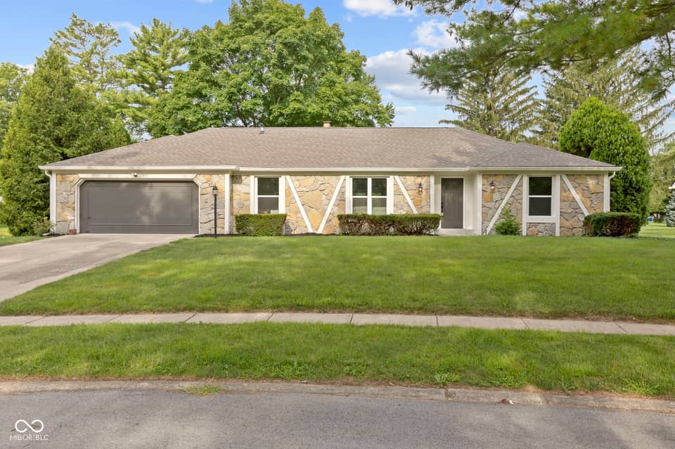 11830 N Gray Road, Carmel, IN 46033, photo 1 of 26