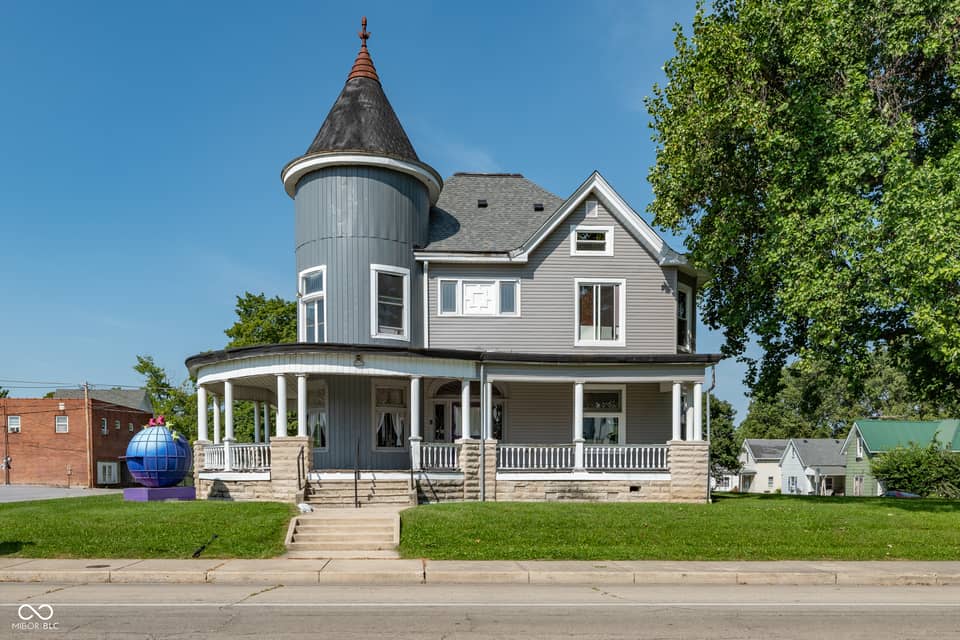 414 N Harrison Street, Alexandria