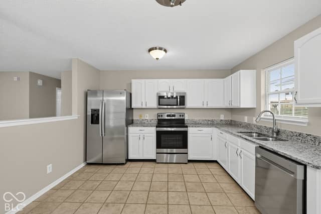10335 Carrington Way, Indianapolis, IN 46234, photo 5 of 15