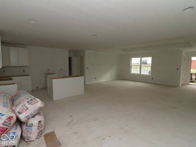 213 N Washington Street, New Ross, IN 47968, photo 3 of 23