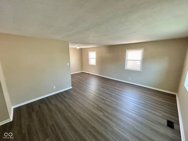 361 W Gimber Street, Indianapolis, IN 46225, photo 5 of 15