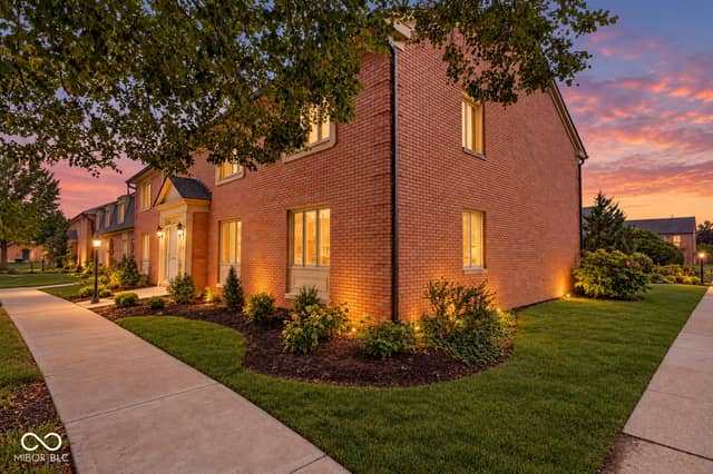 8520 Canterbury E #A, Indianapolis, IN 46260, photo 3 of 21