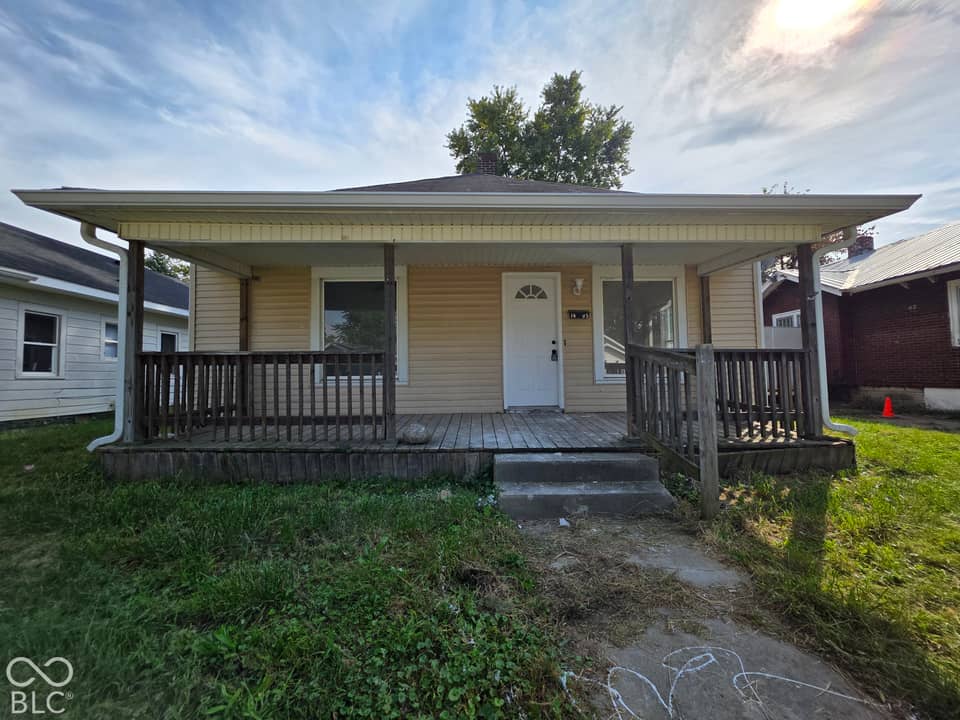 1405 W 4th Street, Anderson, IN 46016, photo 1 of 27