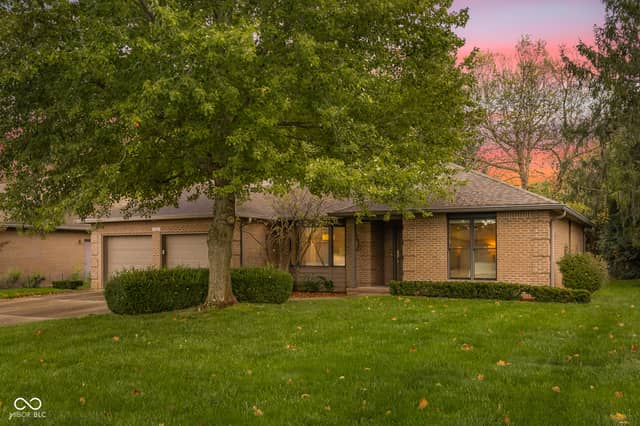 1141 Pintail Court, Columbus, IN 47201, photo 4 of 58