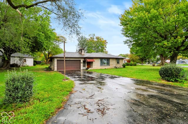 432 Lockerbie Street, Shelbyville, IN 46176, photo 4 of 47