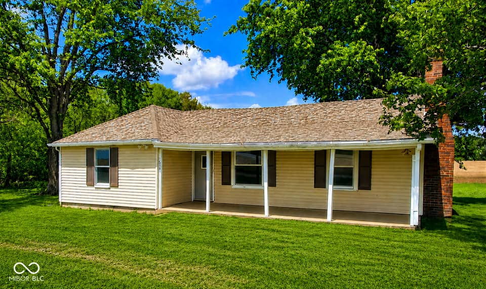 1878 W Lake Hideaway Road, Kingman