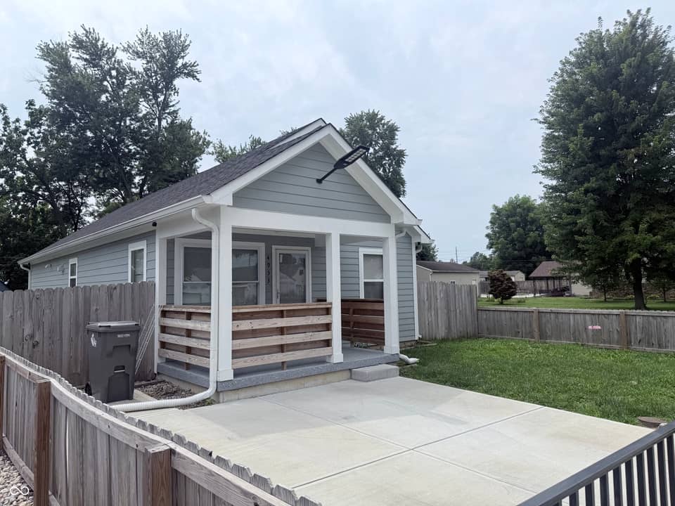 4933 Mecca Street, Indianapolis