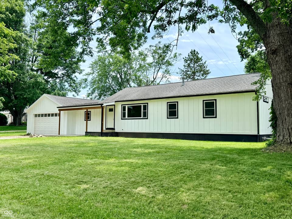 1595 W Us Highway 136, Crawfordsville