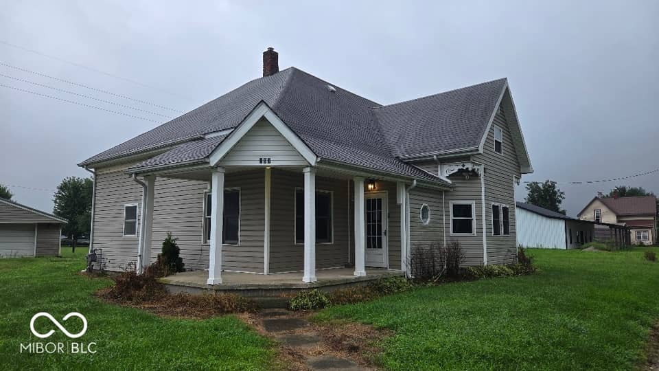 201 W Washington Street, Roachdale