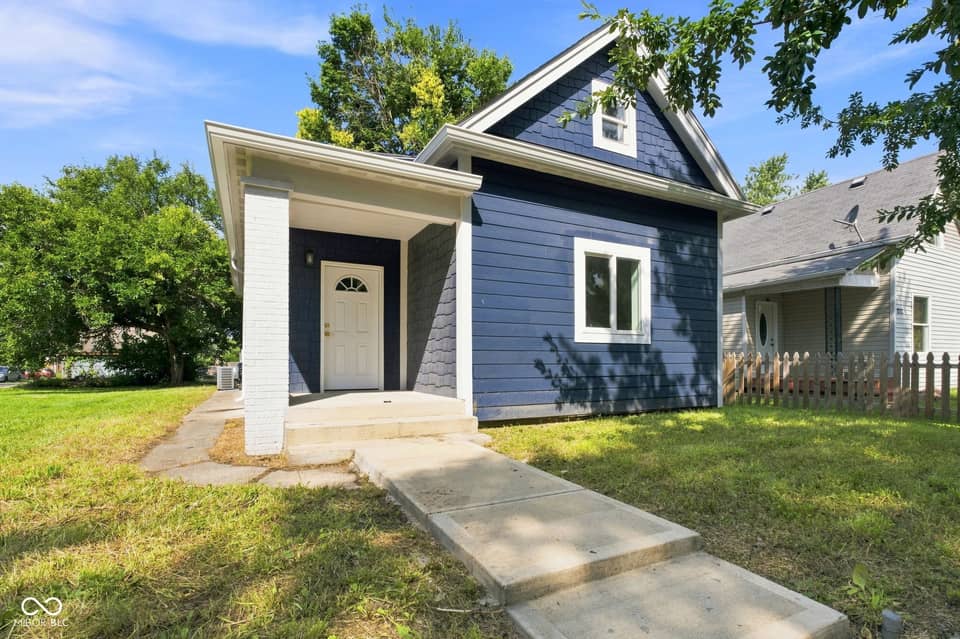 208 N Tacoma Avenue, Indianapolis