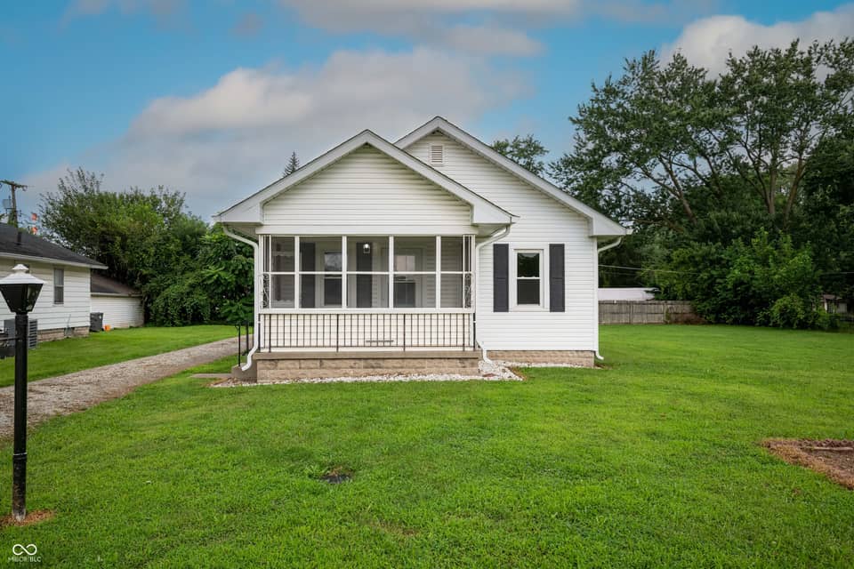 3418 Division Street, Indianapolis