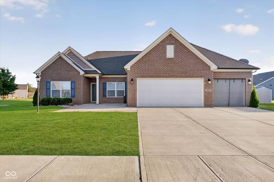 3113 Derby Way, Anderson, IN 46013, photo 1 of 34