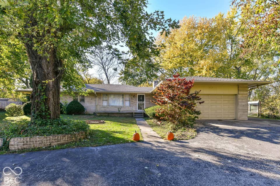 3360 S Pennsylvania Street, Indianapolis, IN 46227, photo 1 of 36