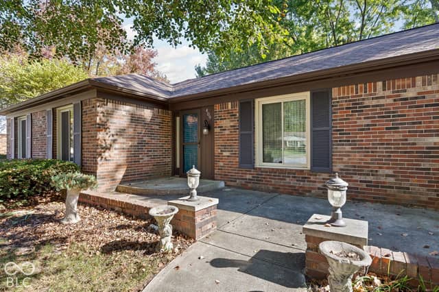 409 Bradock Court, Indianapolis, IN 46234, photo 4 of 38