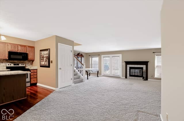 9127 Sea Oats Drive, Indianapolis, IN 46250, photo 3 of 45