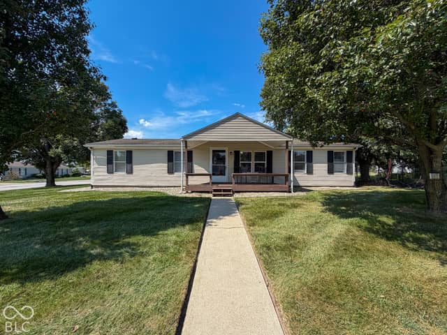 1078 Whipporwill, Seymour, IN 47274, photo 2 of 23