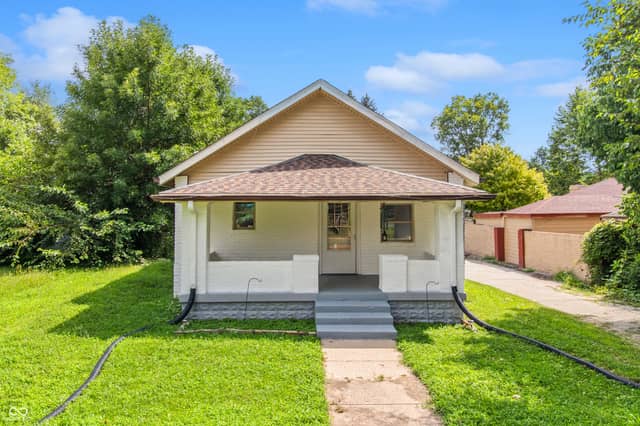2807 Hervey Street, Indianapolis, IN 46203, photo 2 of 28