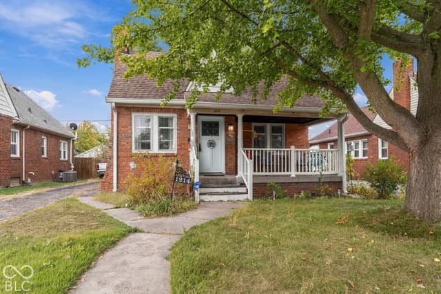 1214 Shannon Avenue, Indianapolis, IN 46201, photo 4 of 26
