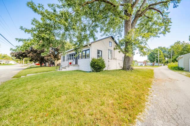 517 N Leland Street, Fortville, IN 46040, photo 3 of 32
