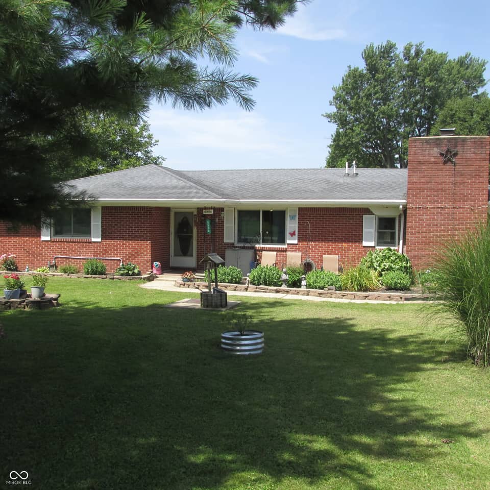 6554 N Forrest Street, Eminence