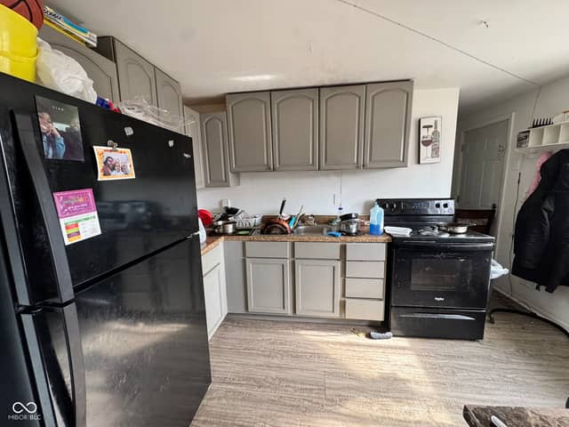 5855 Price Court, Indianapolis, IN 46254, photo 5 of 10