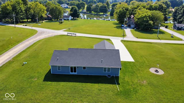 1562 NE Santee Drive, Greensburg, IN 47240, photo 4 of 51