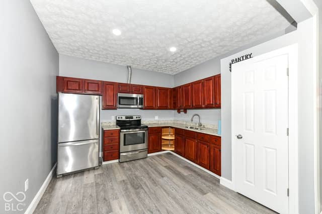 226 Miley Avenue, Indianapolis, IN 46222, photo 4 of 36