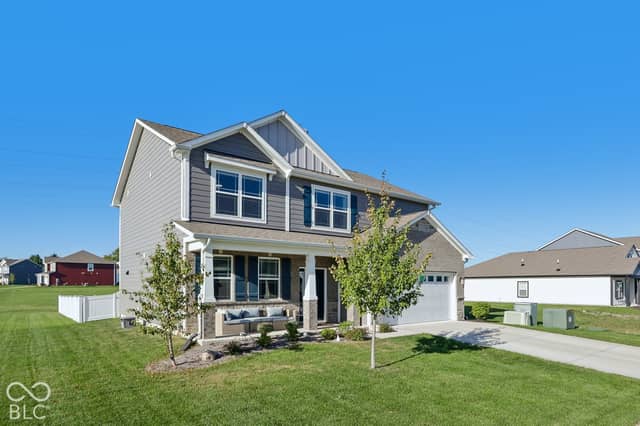 5738 Flat Hill Drive, Indianapolis, IN 46239, photo 4 of 55