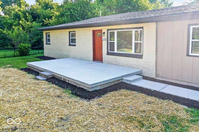 1325 N Wittfield Street, Indianapolis, IN 46229, photo 3 of 49