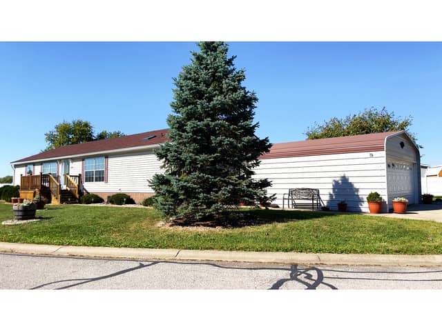 244 Heartland Drive, Shelbyville, IN 46176, photo 4 of 33