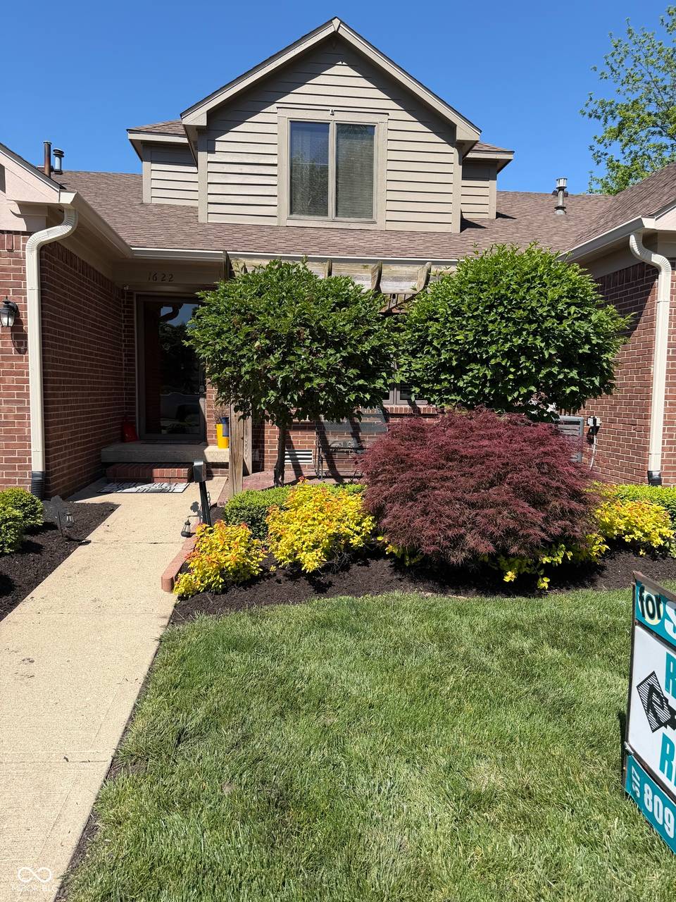 1622 Library Boulevard, Greenwood