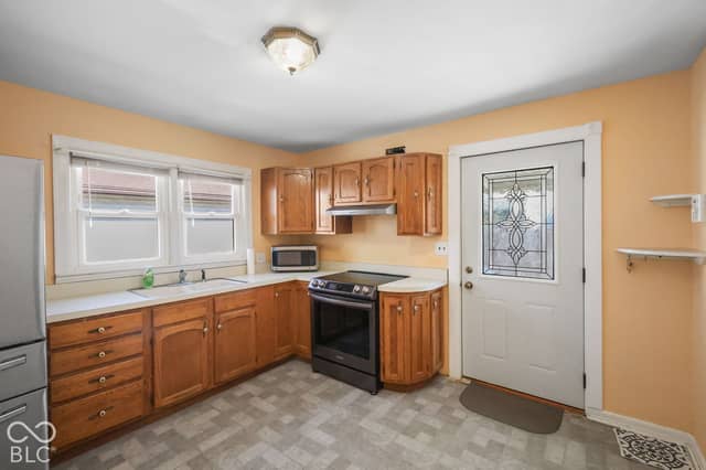 630 Tucker Avenue, Plainfield, IN 46168, photo 4 of 30