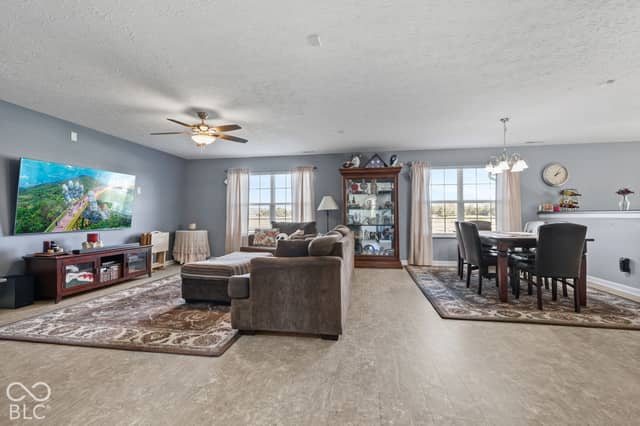 8625 S Tibbs Avenue, Indianapolis, IN 46217, photo 5 of 28