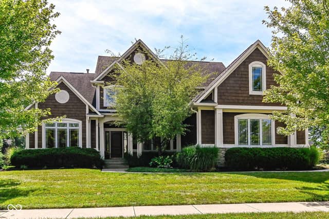 14263 Hearthwood Drive, Fishers, IN 46040, photo 2 of 55
