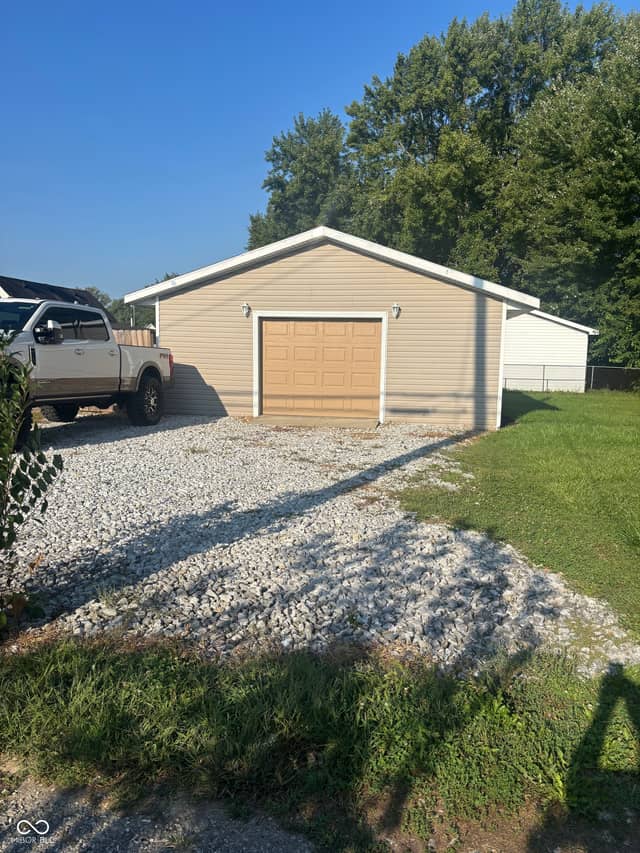 208 W Filmore Street, Alexandria, IN 46001, photo 5 of 17