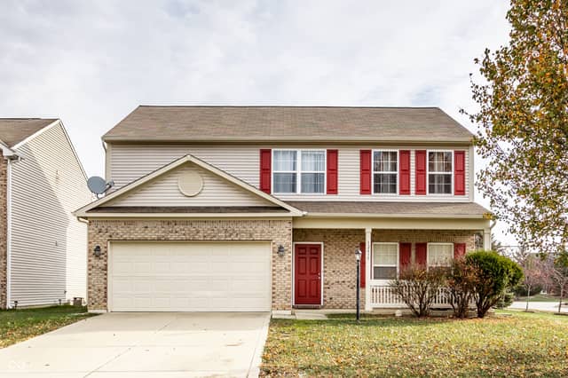 12435 Schoolhouse Road, Fishers, IN 46037, photo 2 of 46