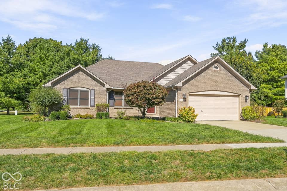 5484 Steven Drive, Greenwood, IN 46142, photo 1 of 35
