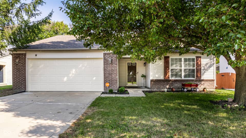 10890 Vanguard Lane, Indianapolis, IN 46234, photo 1 of 31