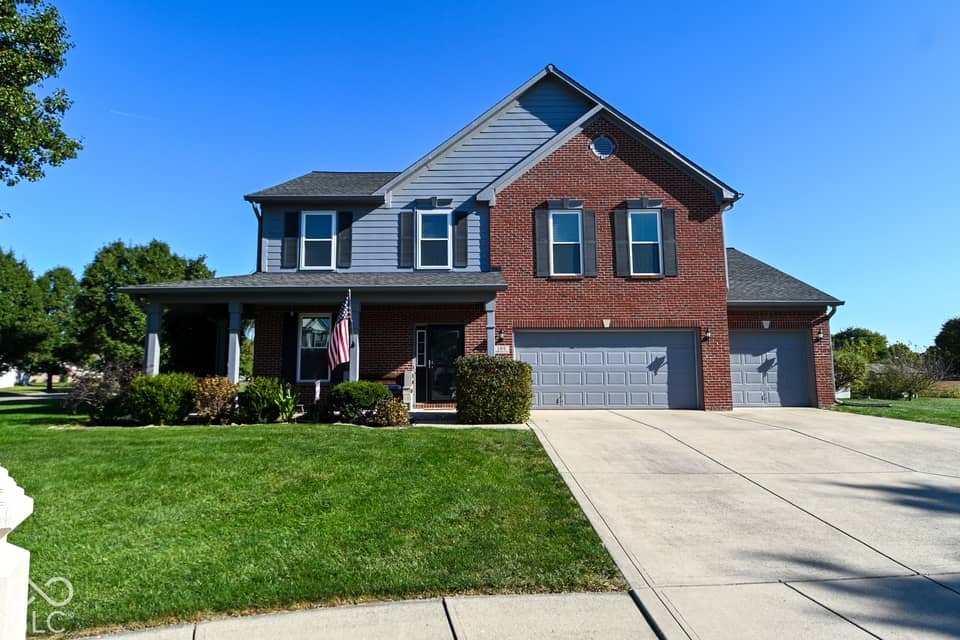 195 Warrington Court, Pittsboro, IN 46167, photo 1 of 41