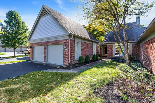 9308 Spring Forest Drive, Indianapolis, IN 46260, photo 2 of 25