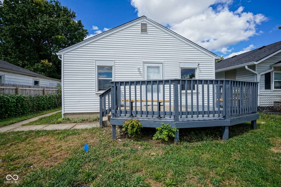 2824 S McClure Street, Indianapolis
